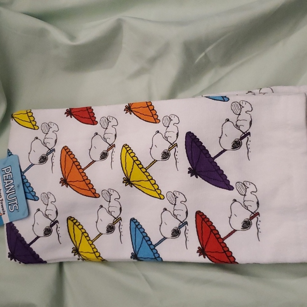 Peanut's (Snoopy)Hand towels